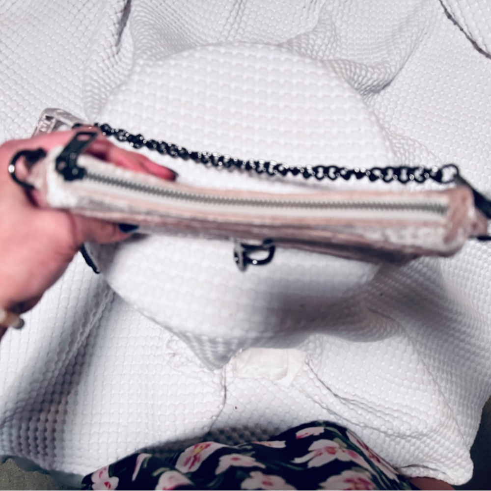 New Rebecca Minkoff Crossbody, beige, crushed velvet, dark hardware zippered top - Picture 4 of 7